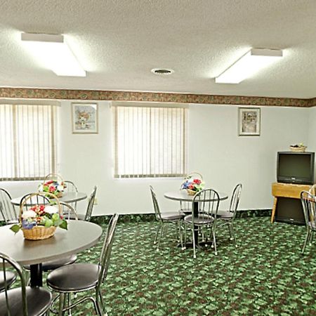 Americas Best Value Inn West Frankfort מראה חיצוני תמונה